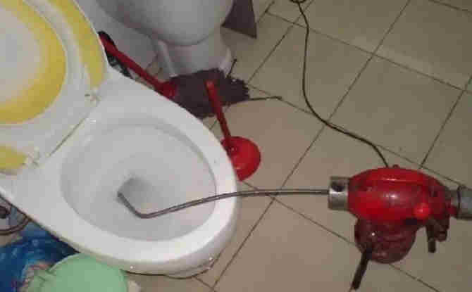 净月马桶通下水
